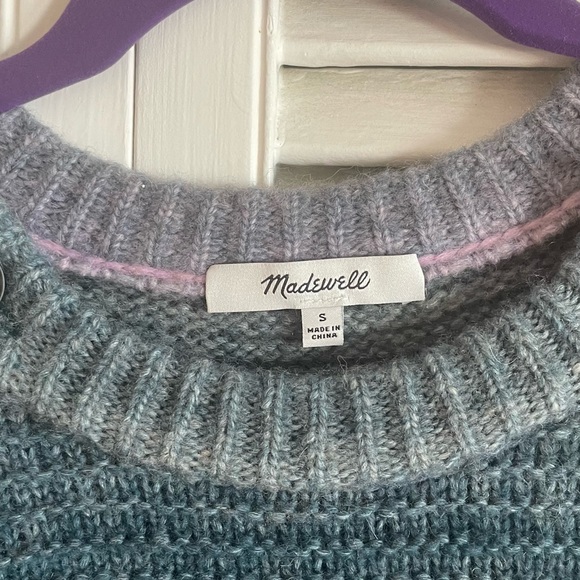 Multi-colored gradient sweater - Picture 4 of 4